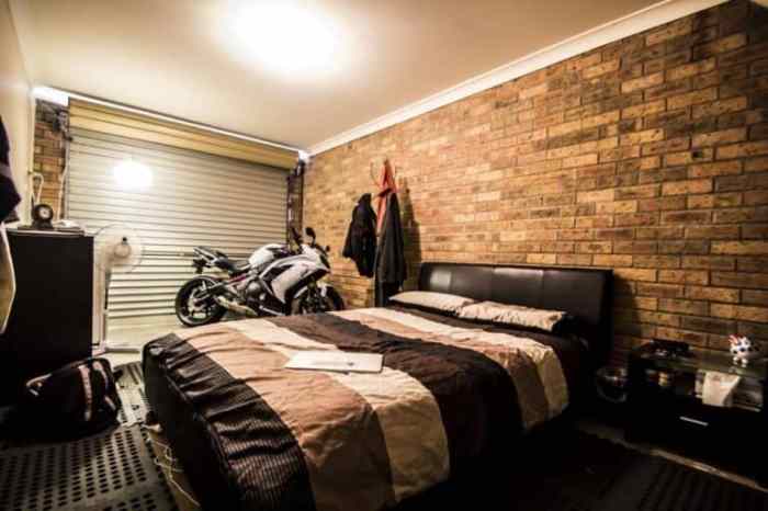 How to decorate a garage into a bedroom