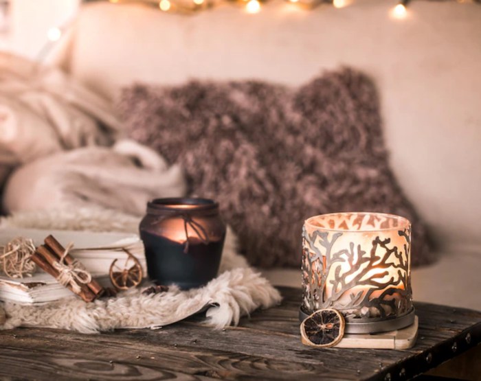 How to decorate the bedroom for christmas