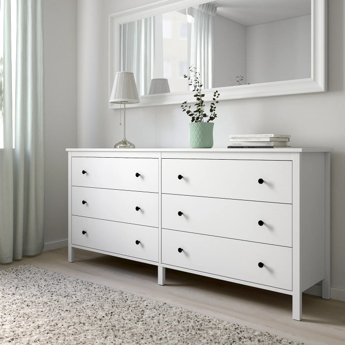 How to decorate chest of drawers in bedroom