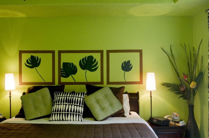 How to decorate a lime green bedroom