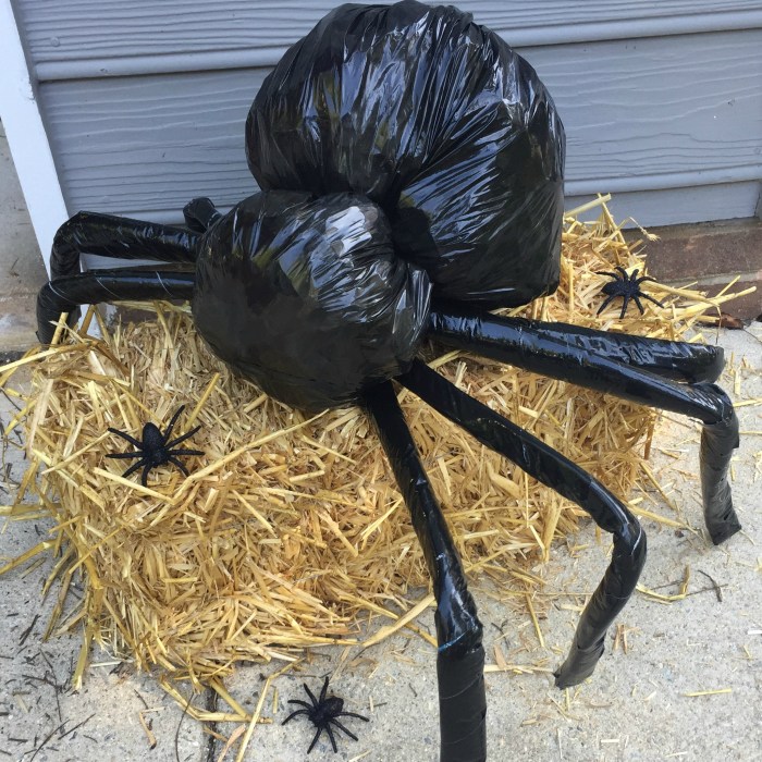 How to make huge spider decoration