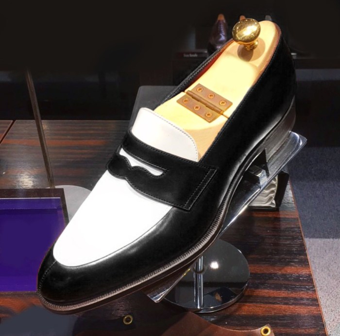 Two tone black and white mens dress shoes