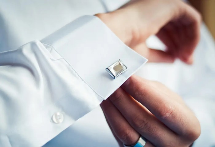 Men's dress shirt for cufflinks